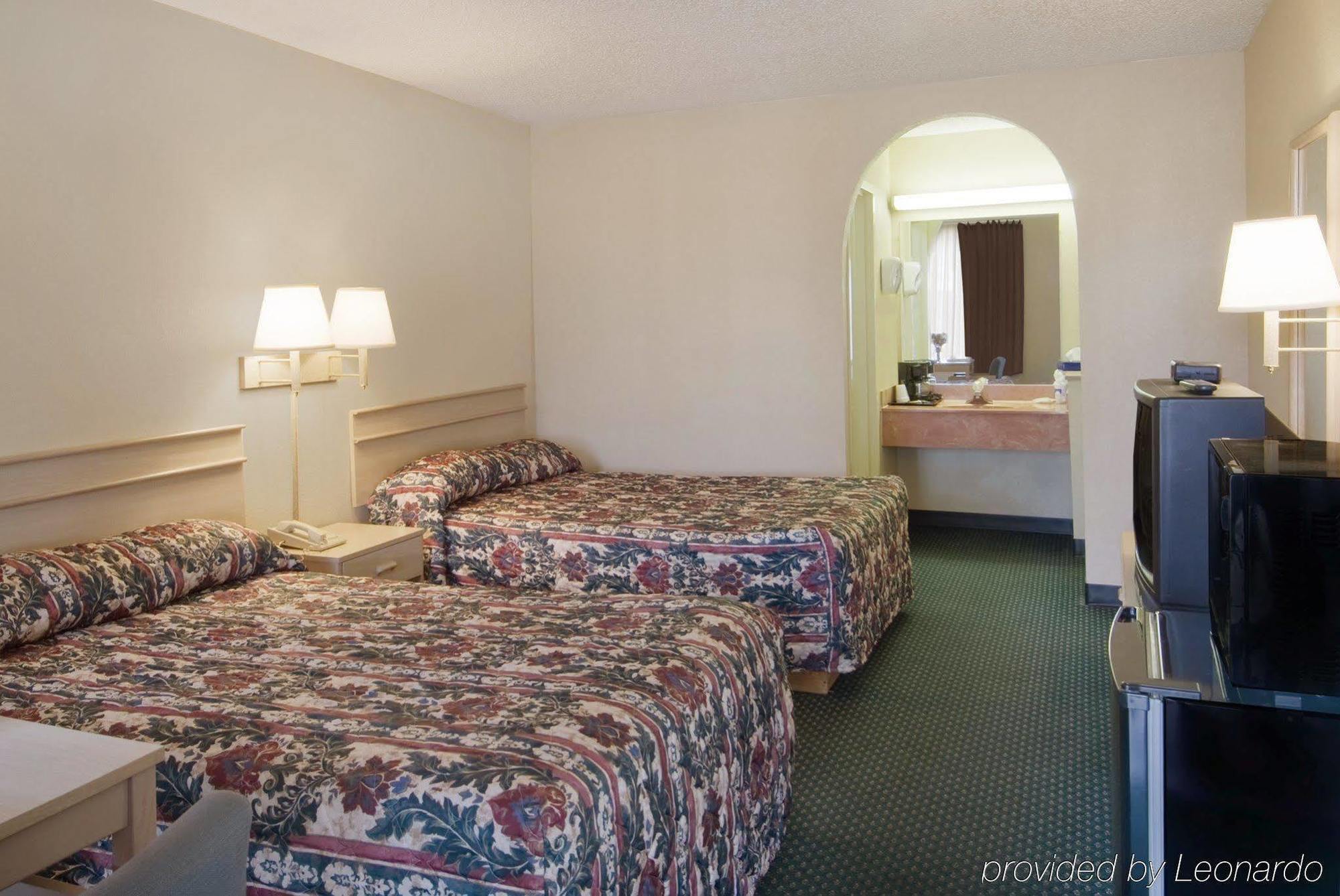 Econo Lodge Gainesville Eksteriør billede