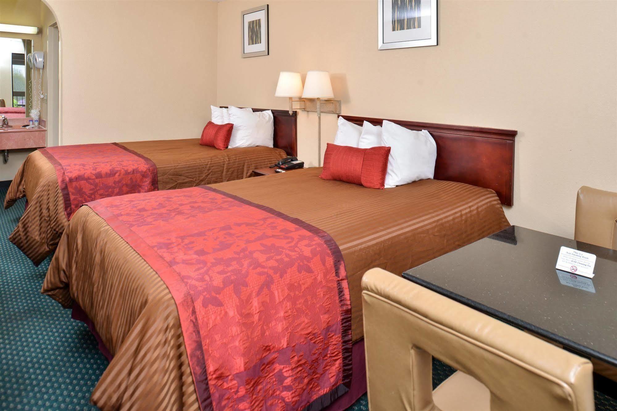 Econo Lodge Gainesville Eksteriør billede