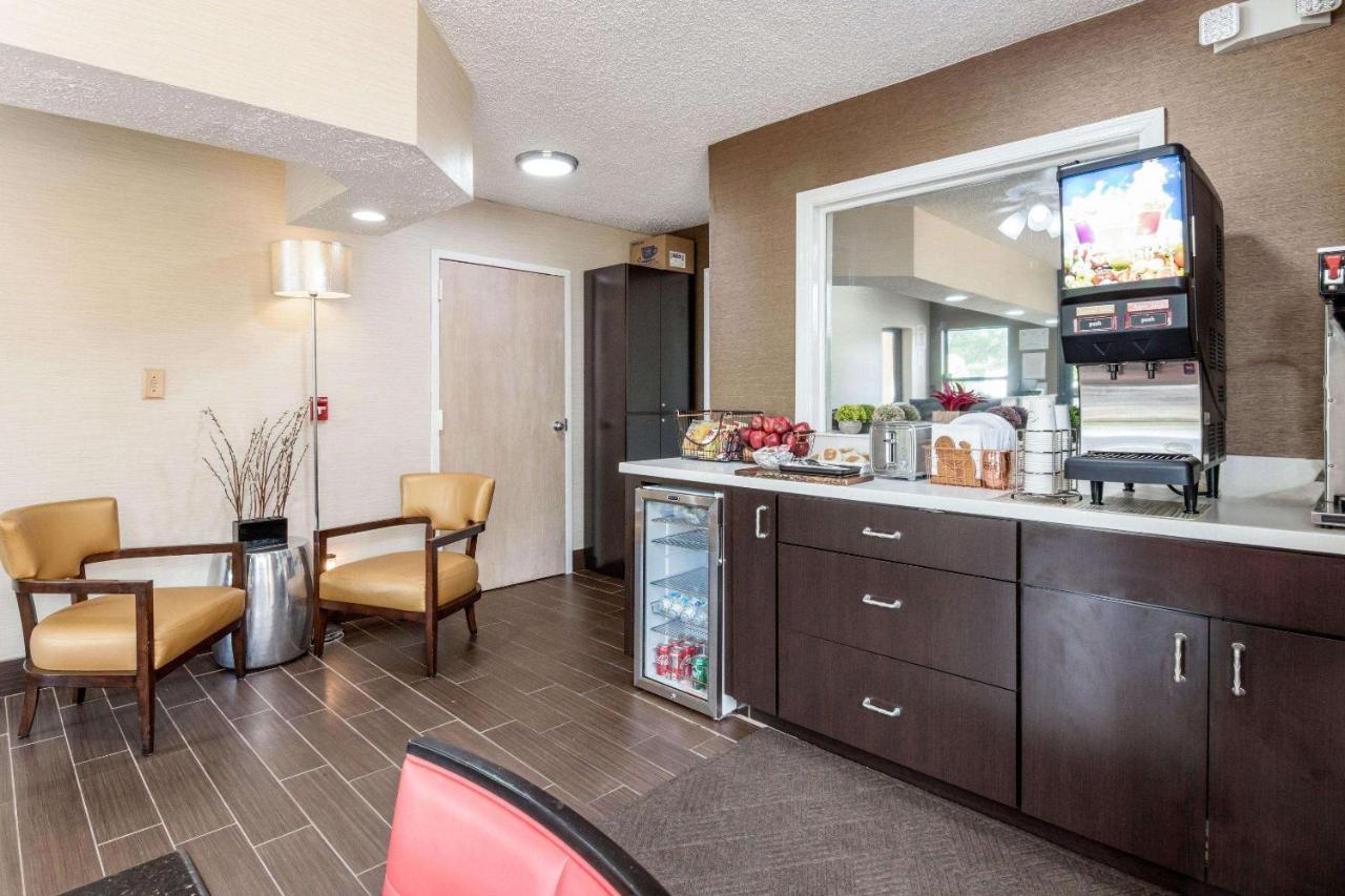 Econo Lodge Gainesville Eksteriør billede